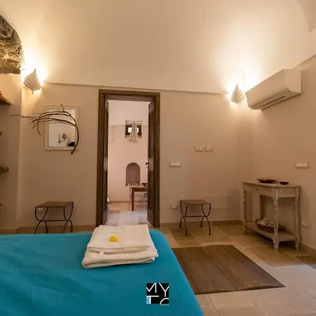 Casa Della Vecchina